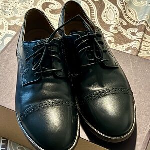 Johnston & Murphy Black Leather Oxfords